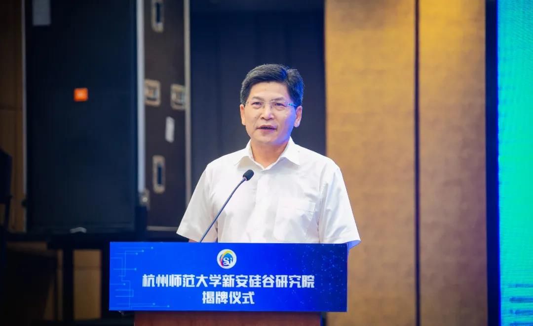 1596768165495149TSy5.jpg 1596768165495149TSy5.jpg